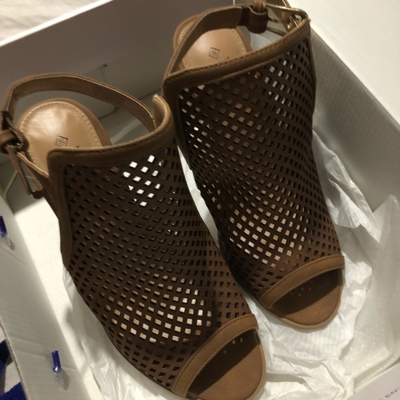 Women’s summer heels - Picture 3 of 7